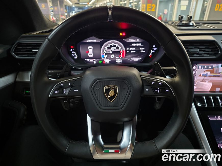 Lamborghini Urus 2019