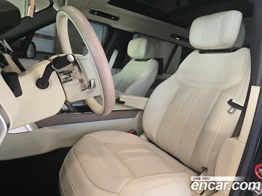 Land Rover Range Rover 2025