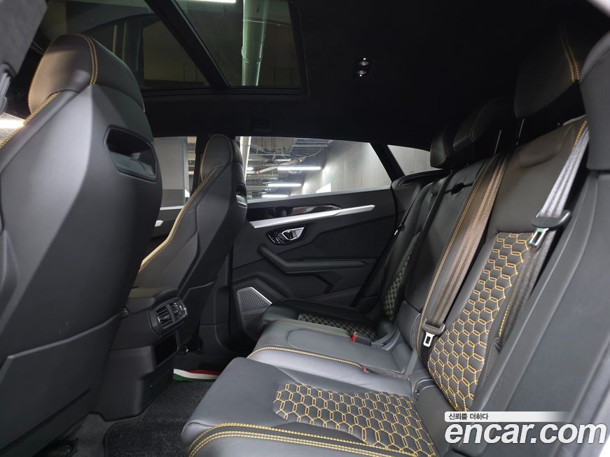 Lamborghini Urus 2019