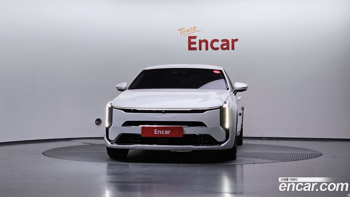 Kia K8 2025