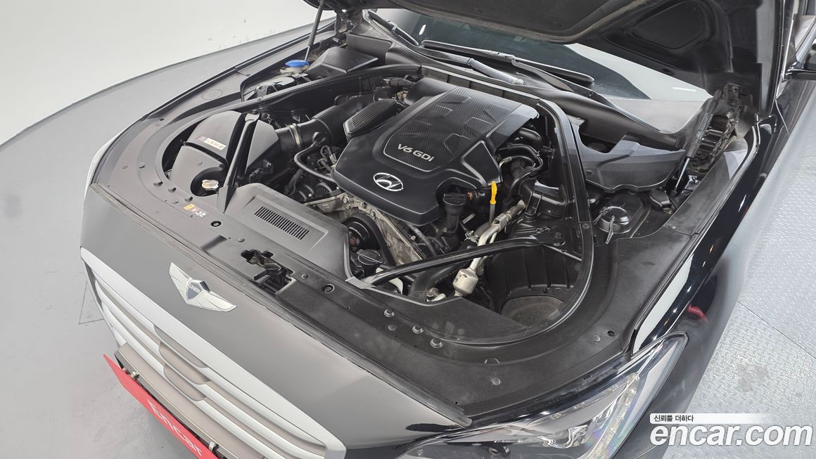 Hyundai Genesis 2016