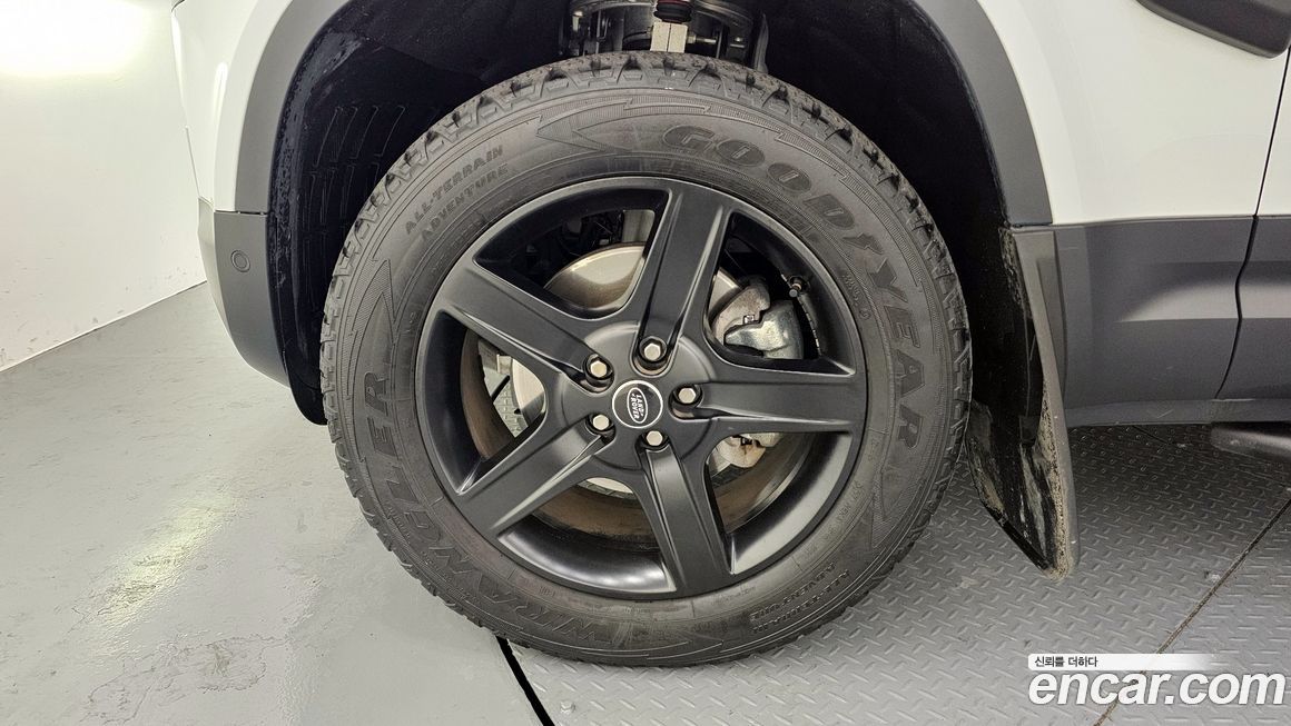 Land Rover Defender 2022