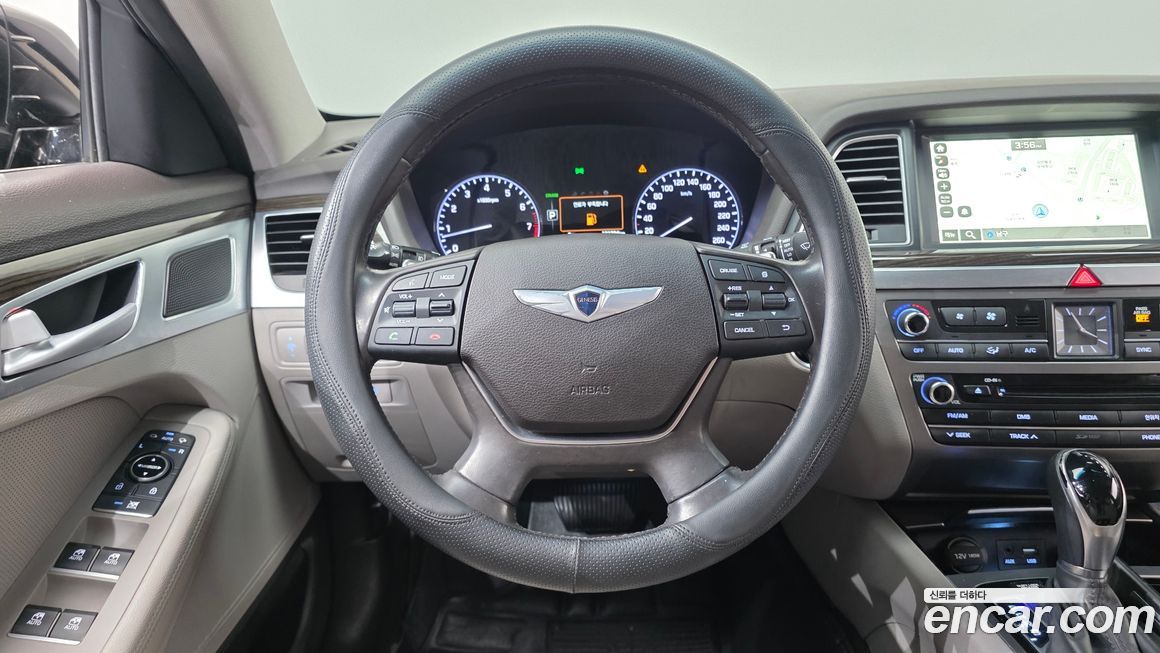 Hyundai Genesis 2016