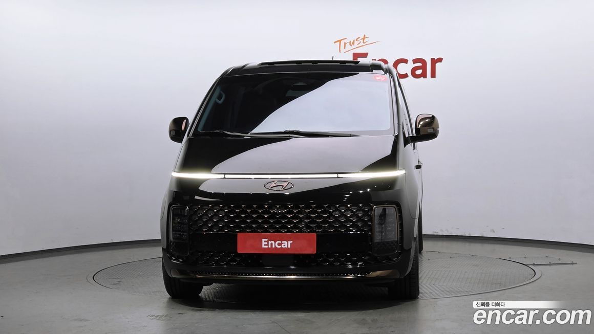 Hyundai Staria 2022