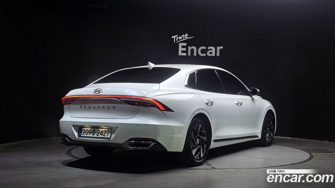 Hyundai Grandeur 2022