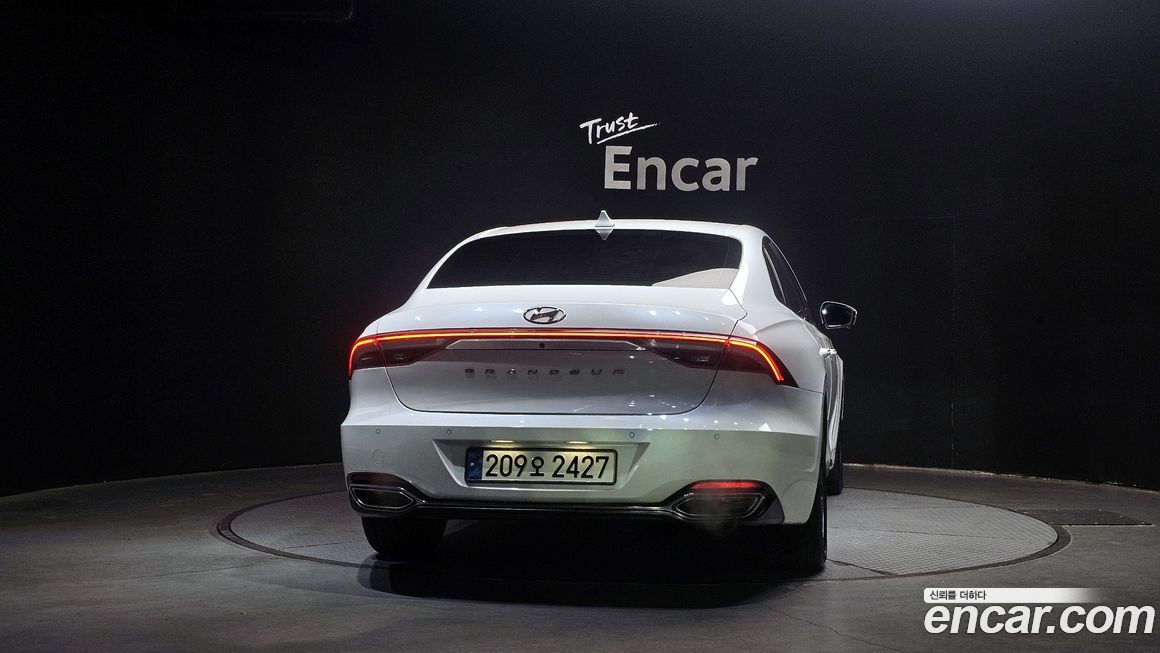 Hyundai Grandeur 2022