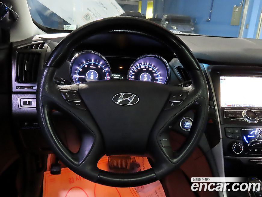 Hyundai Sonata 2012