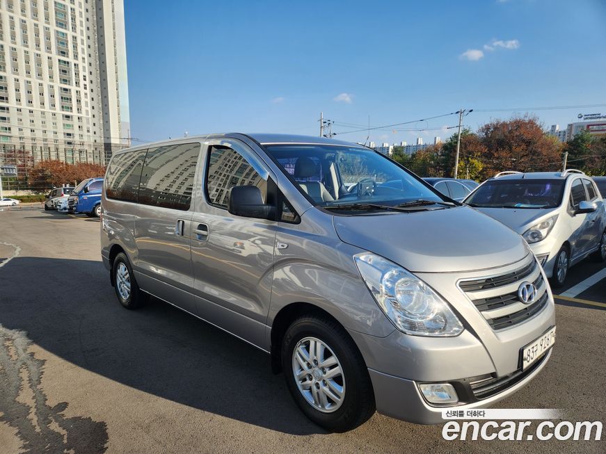 Hyundai Starex 2016