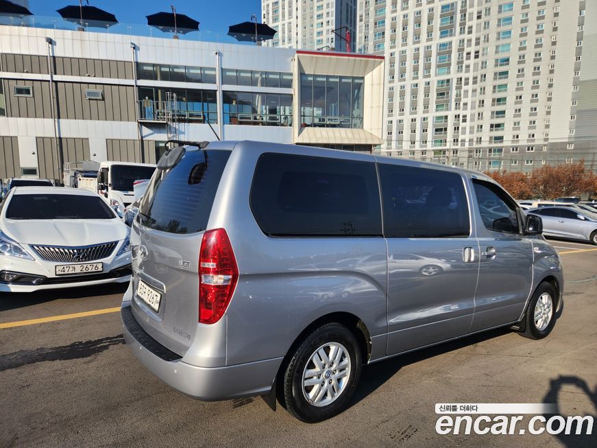 Hyundai Starex 2016