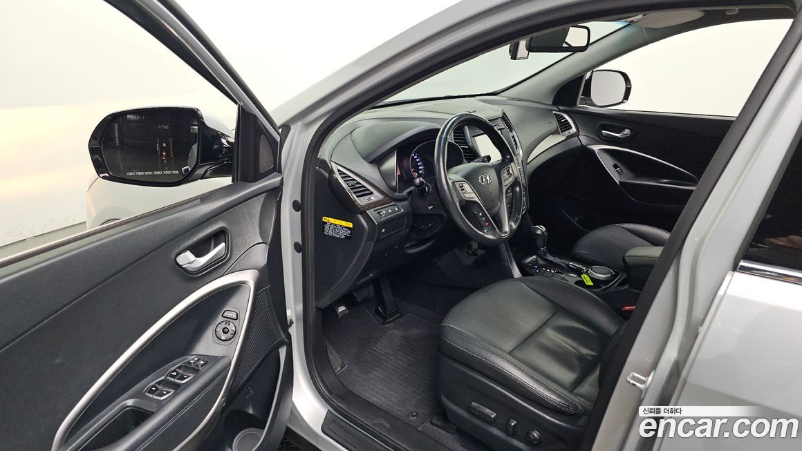 Hyundai Santafe 2015