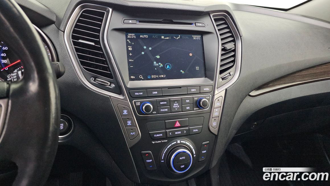 Hyundai Santafe 2015