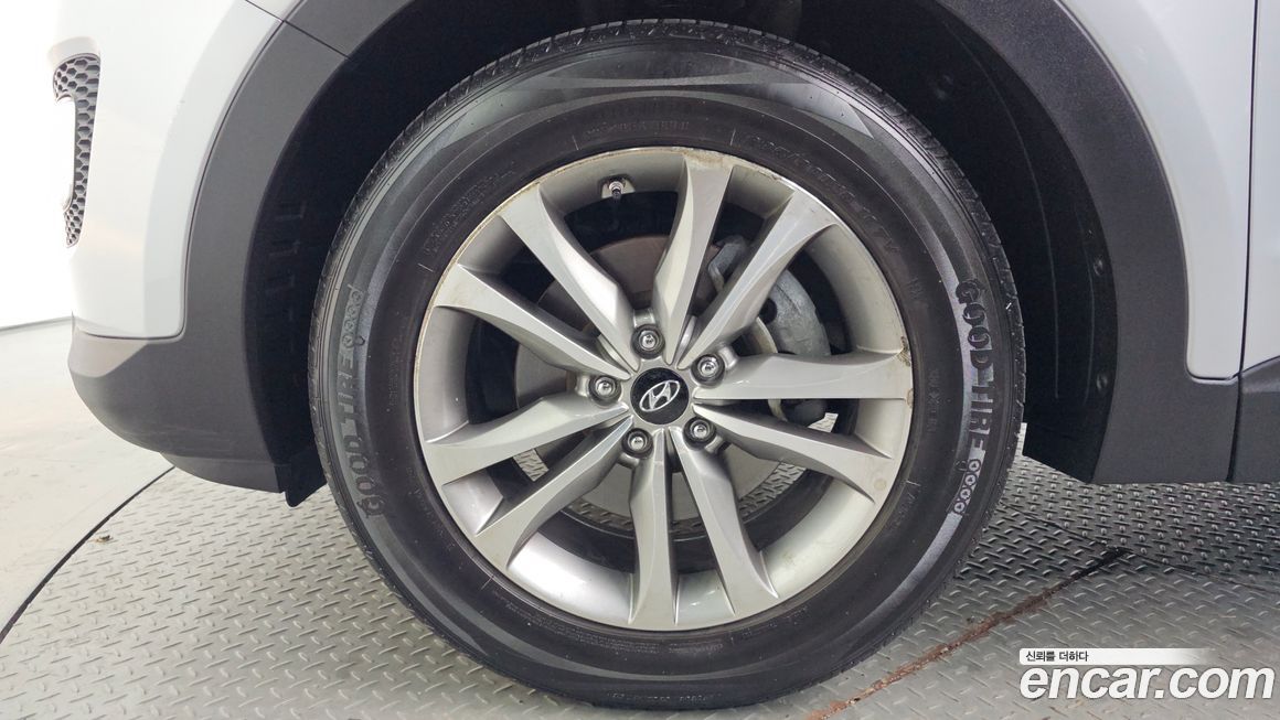 Hyundai Santafe 2015