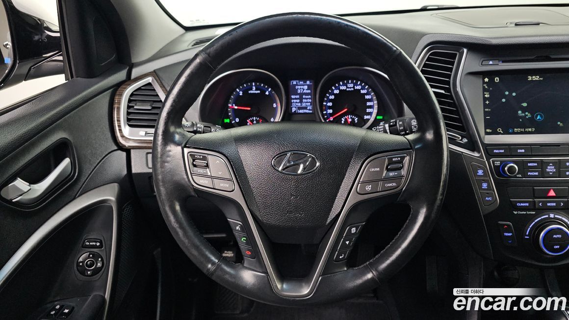 Hyundai Santafe 2015