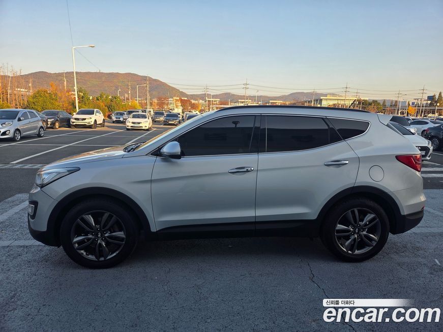 Hyundai Santafe 2015