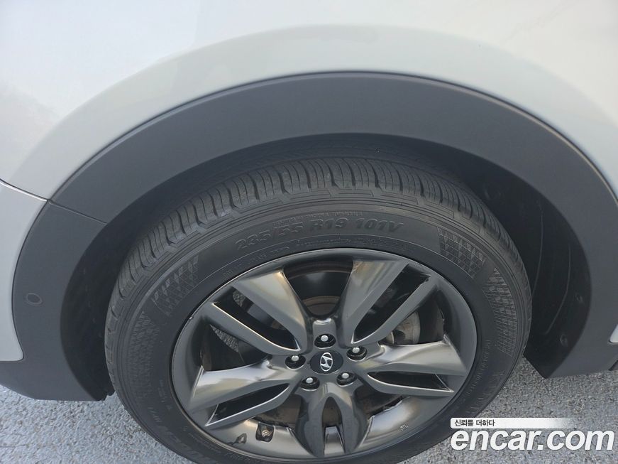 Hyundai Santafe 2015