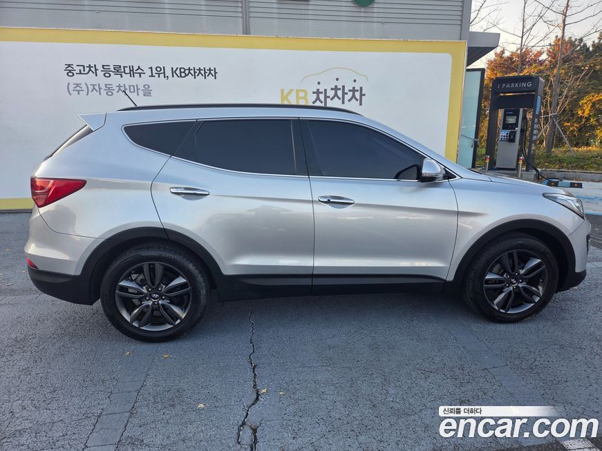 Hyundai Santafe 2015