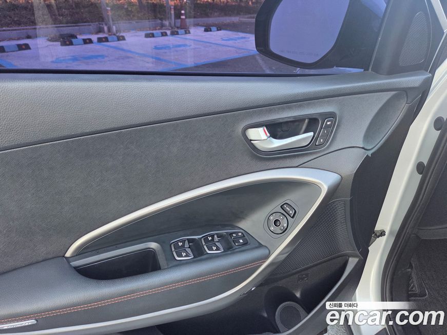 Hyundai Santafe 2015