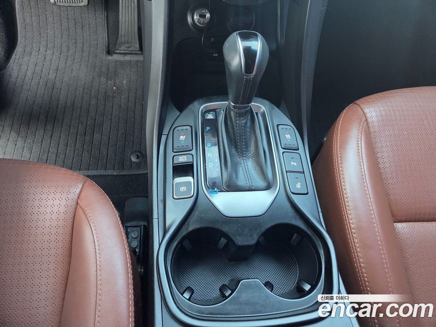 Hyundai Santafe 2015