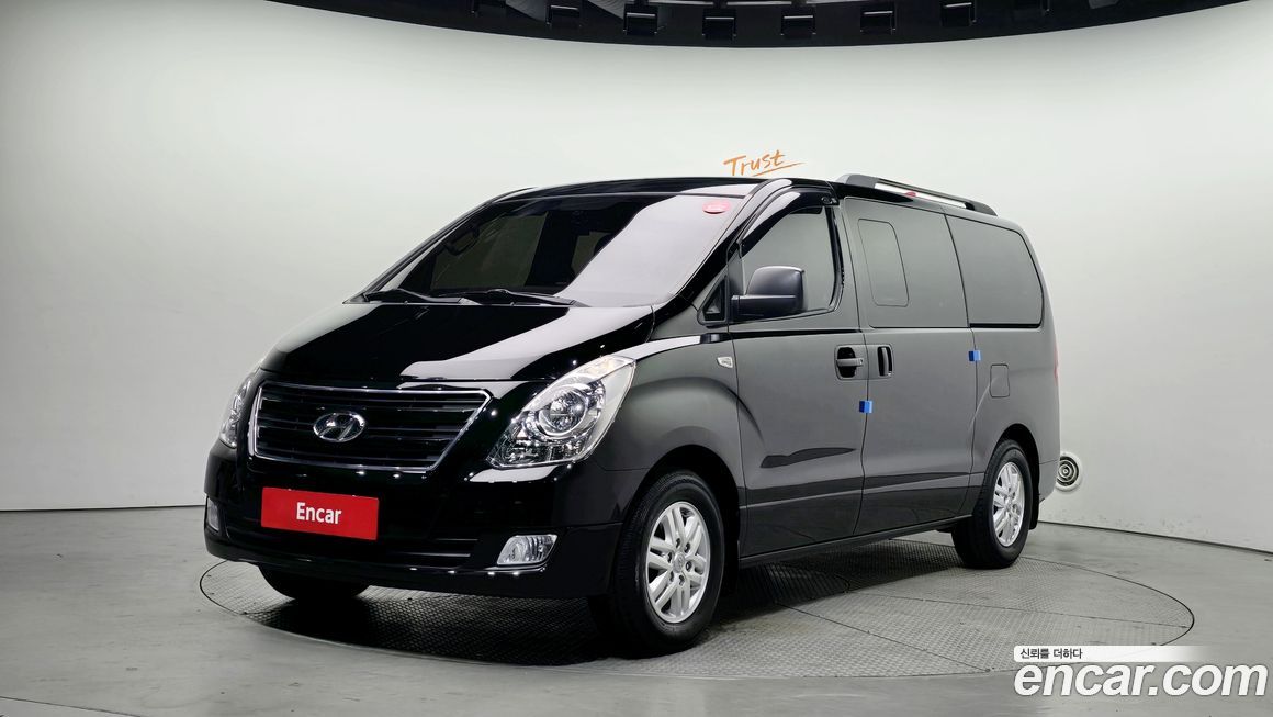 Hyundai Starex 2018