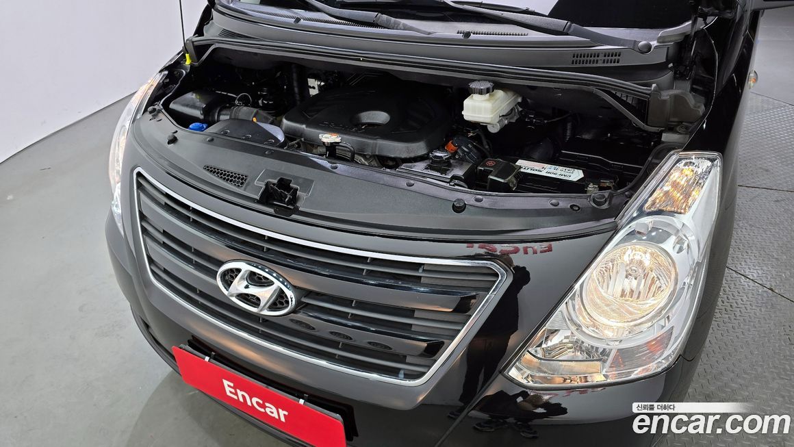 Hyundai Starex 2018