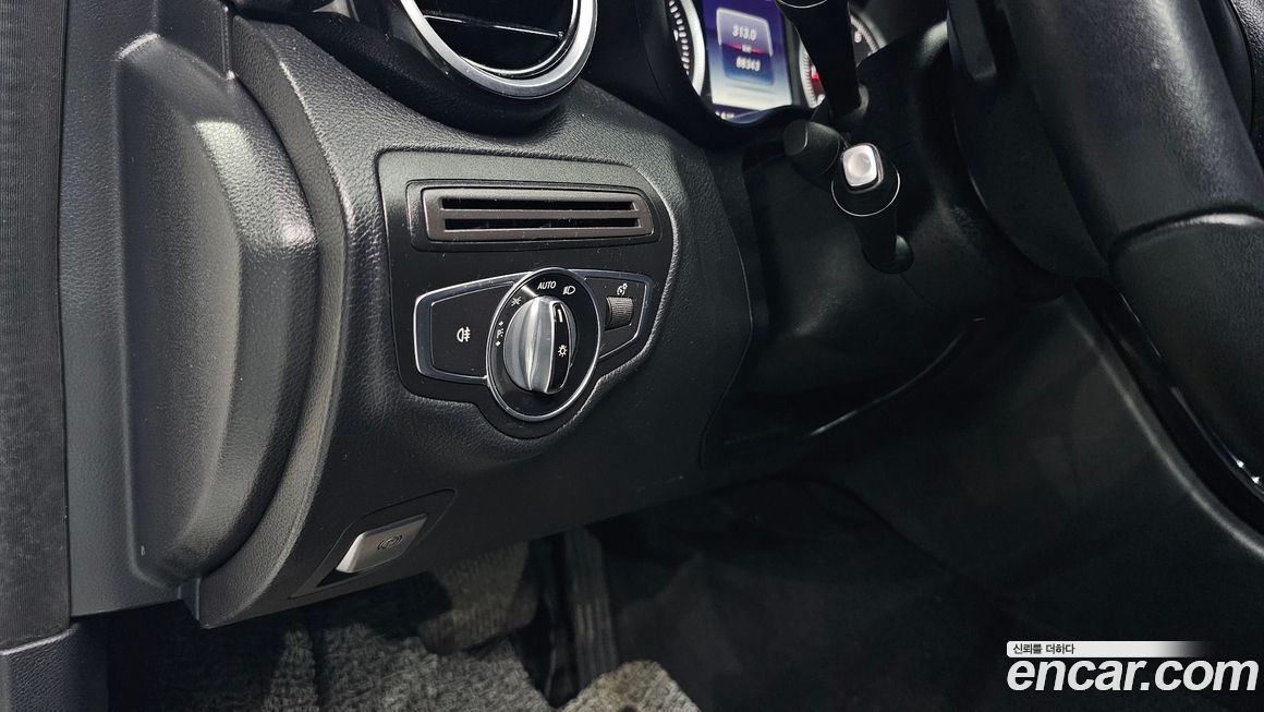 Mercedes-Benz C-Class 2017