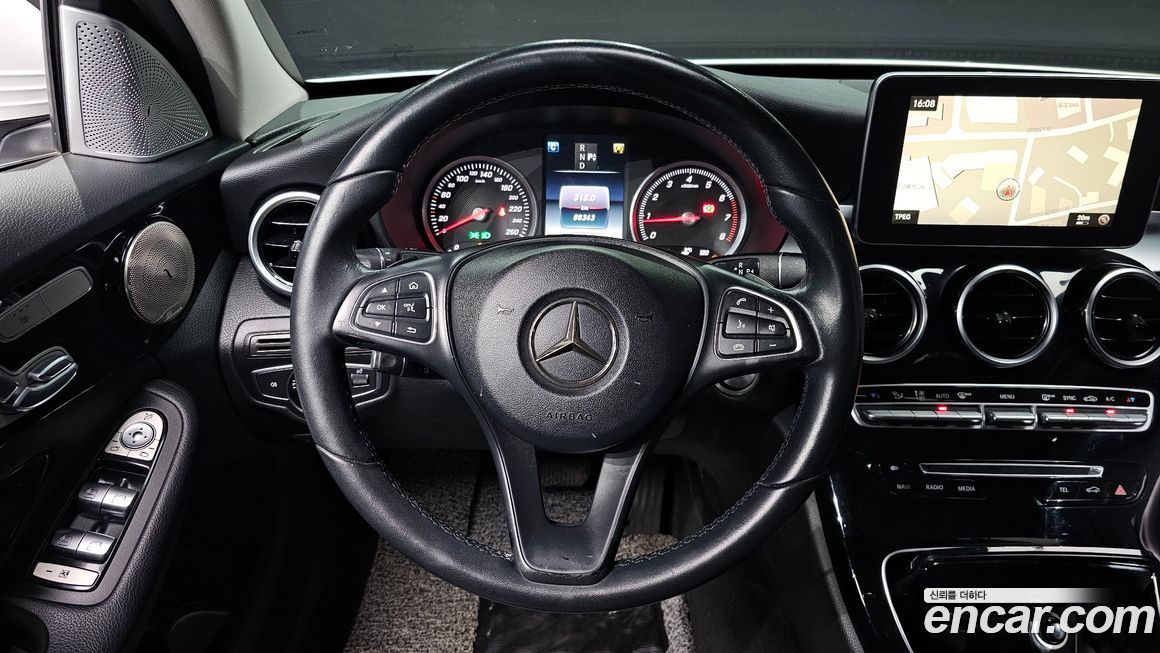 Mercedes-Benz C-Class 2017