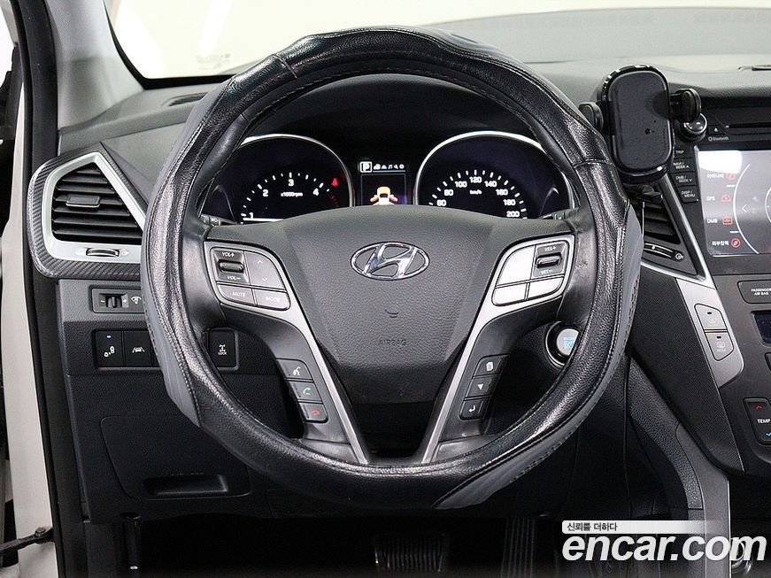 Hyundai Santafe 2016