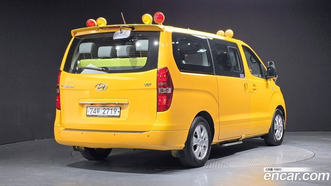 Hyundai Starex 2019