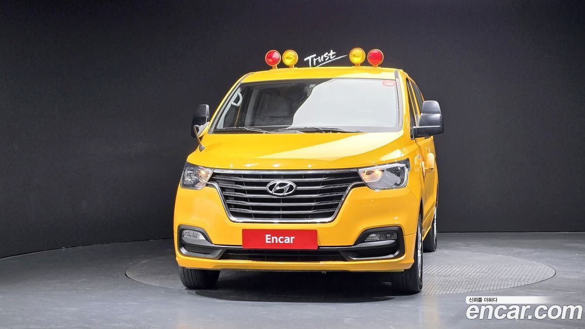 Hyundai Starex 2019