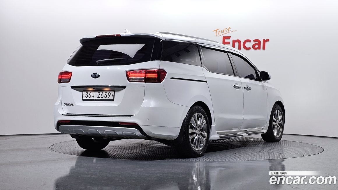 Kia Canival 2017