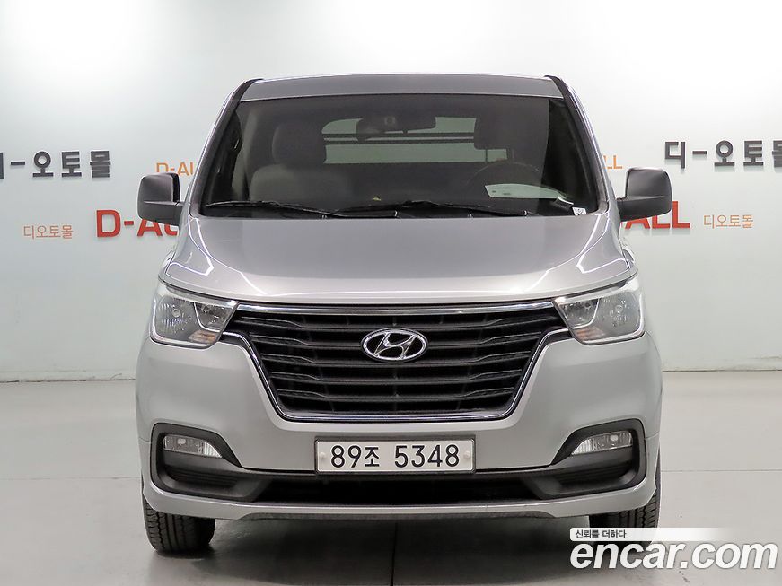 Hyundai Starex 2020