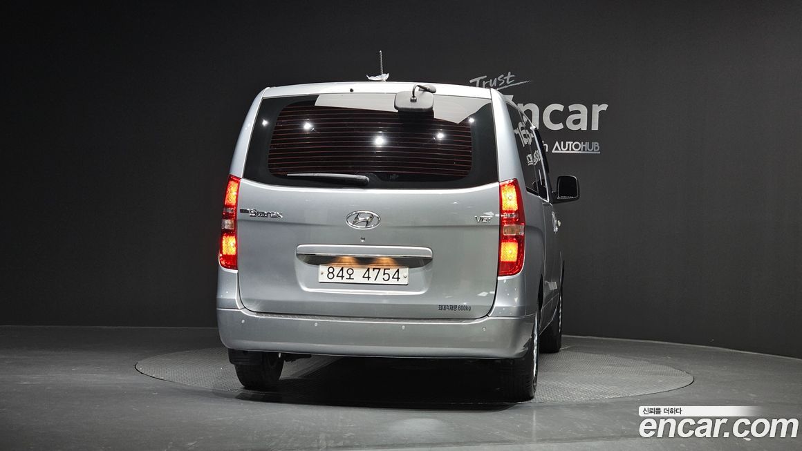 Hyundai Starex 2020