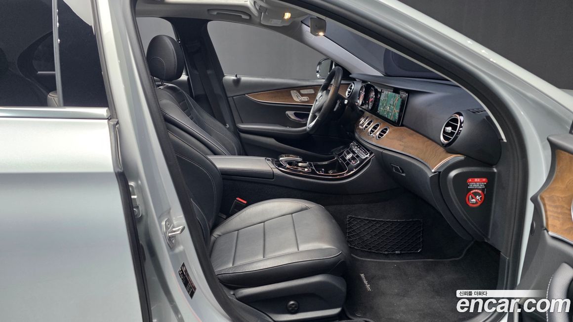 Mercedes-Benz E-Class 2018