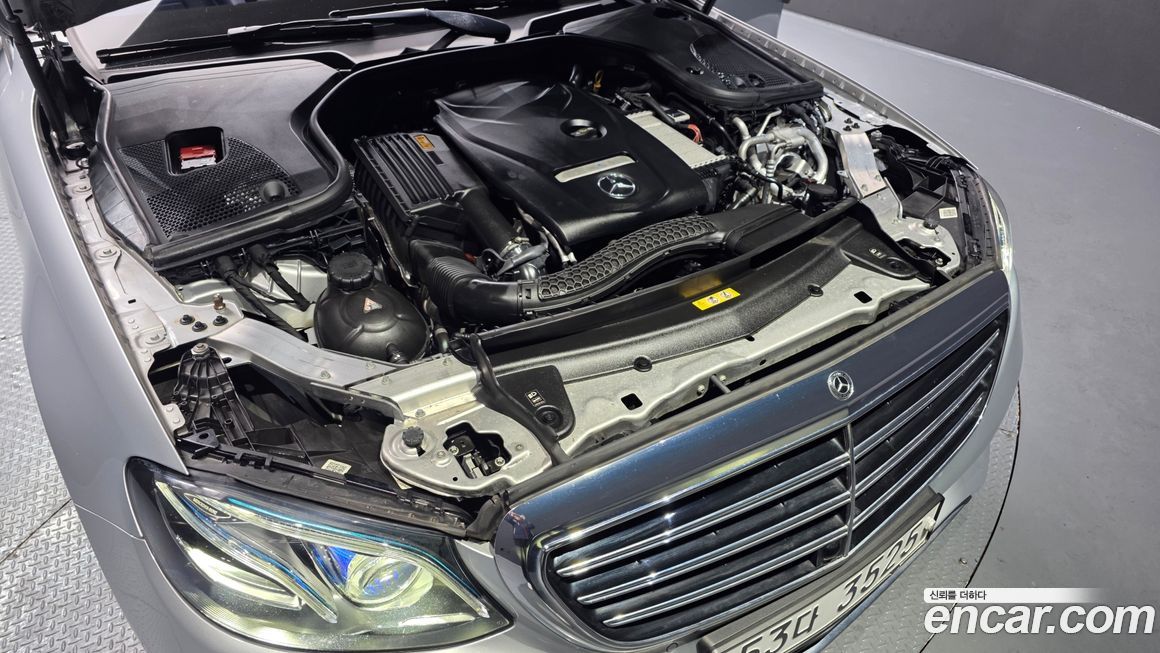 Mercedes-Benz E-Class 2018