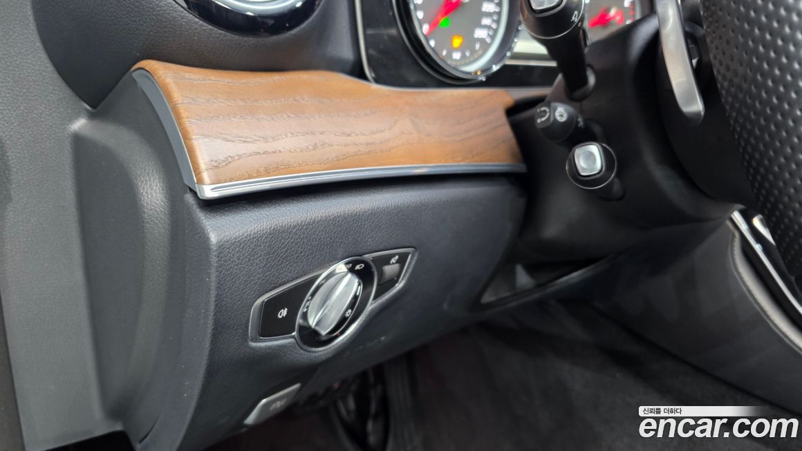 Mercedes-Benz E-Class 2018