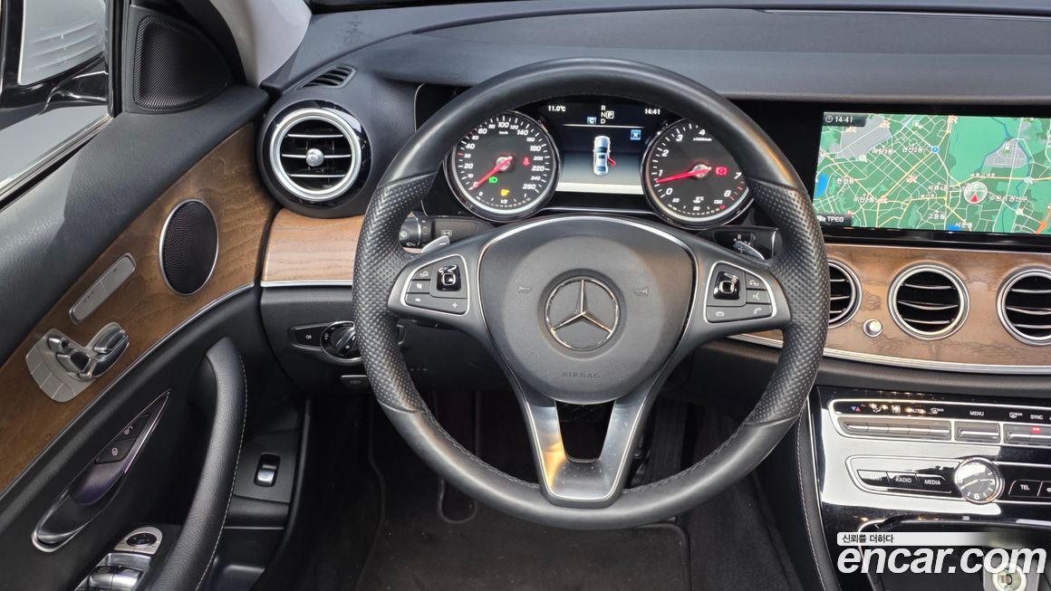 Mercedes-Benz E-Class 2018