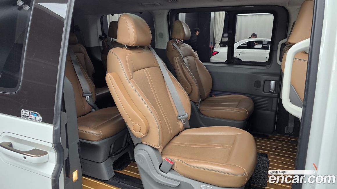 Hyundai Staria 2023