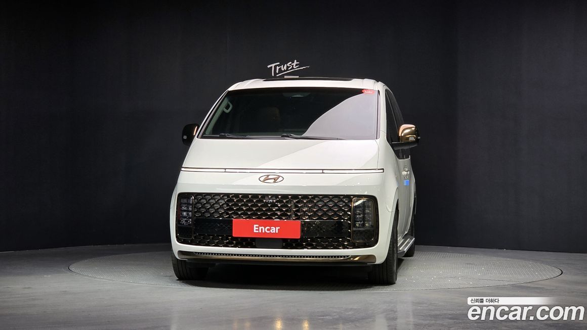 Hyundai Staria 2023