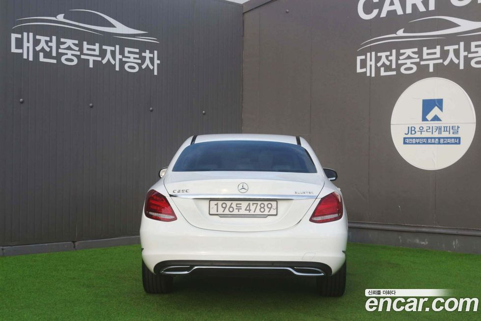 Mercedes-Benz C-Class 2015