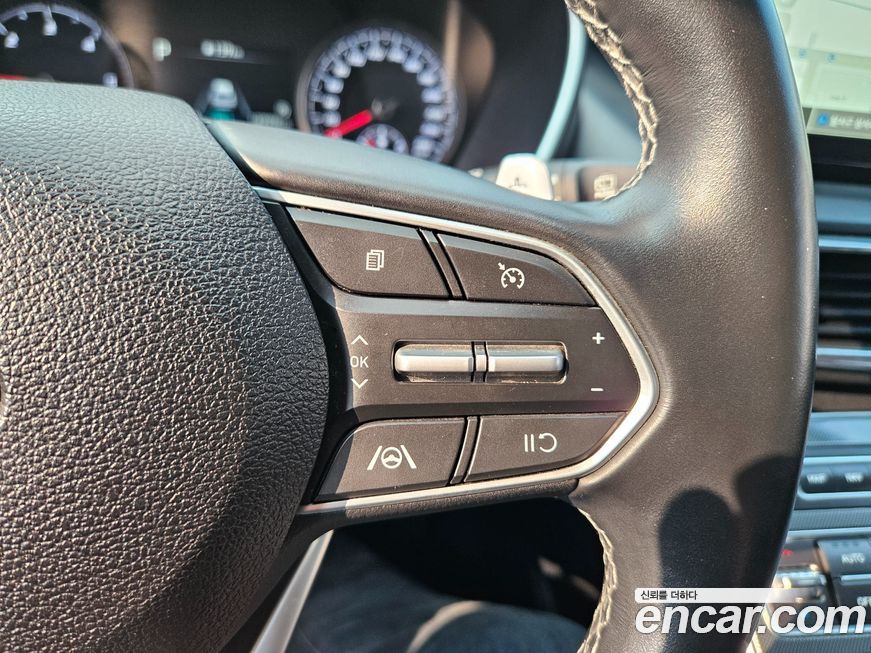 Hyundai Santafe 2022