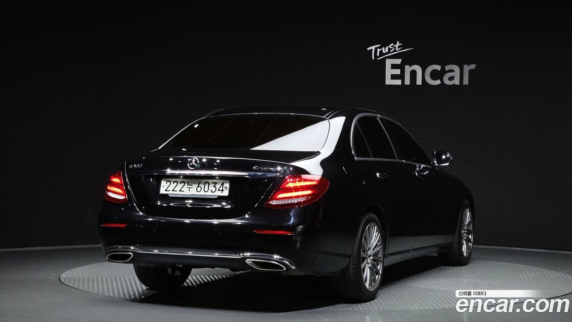 Mercedes-Benz E-Class 2018