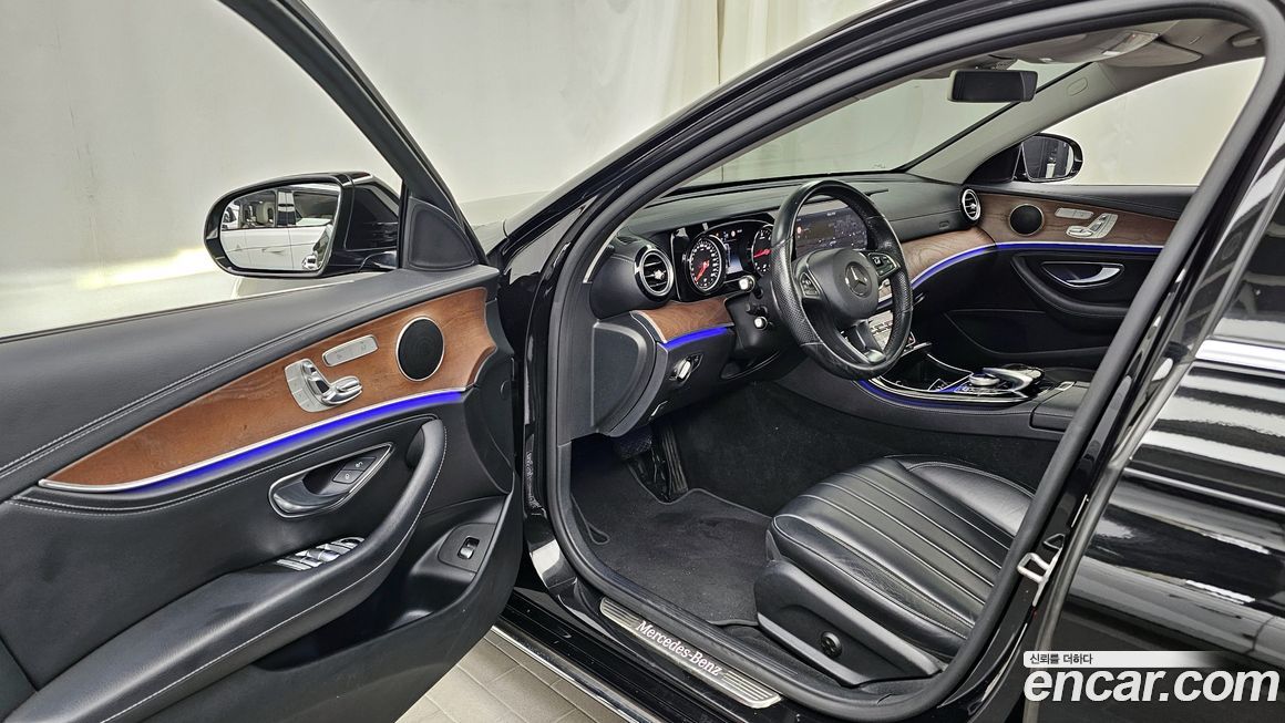 Mercedes-Benz E-Class 2017