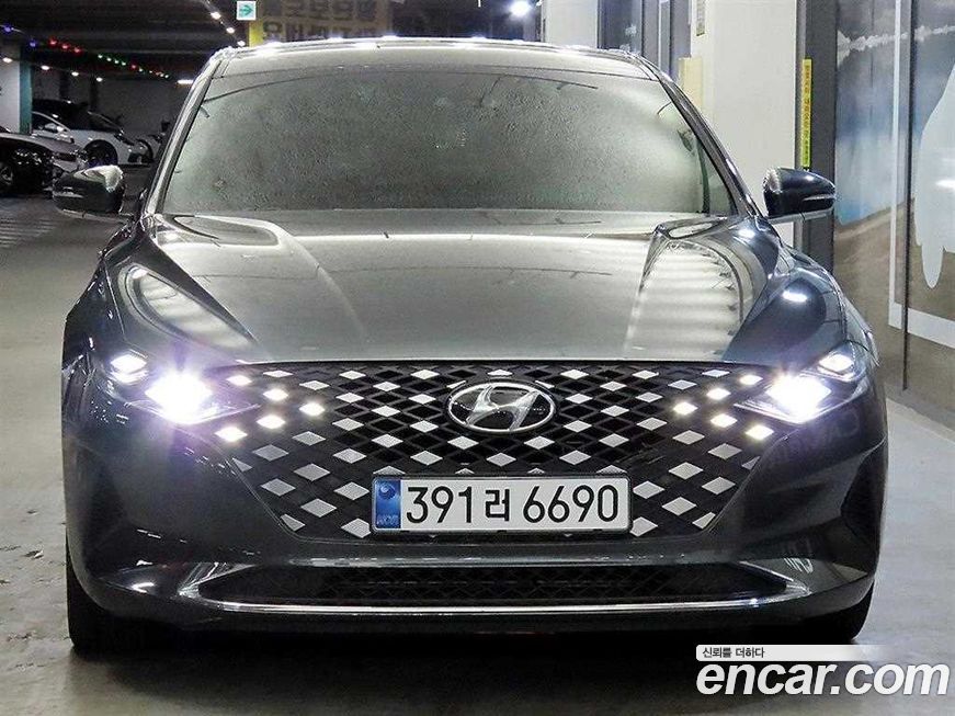 Hyundai Grandeur 2022