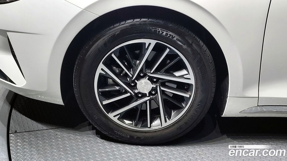 Hyundai Grandeur 2021