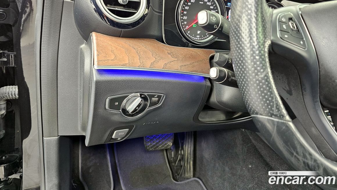 Mercedes-Benz E-Class 2017