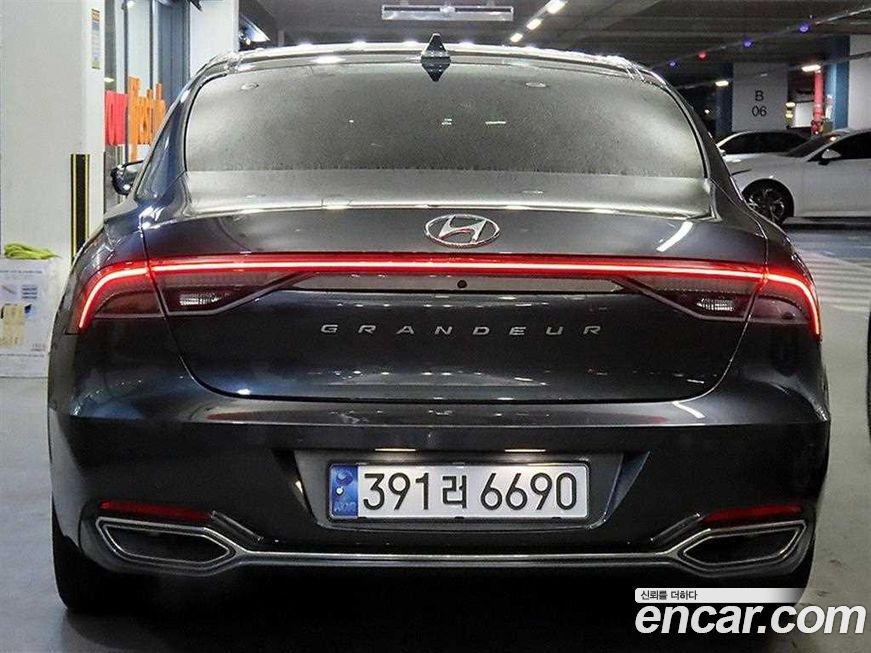 Hyundai Grandeur 2022