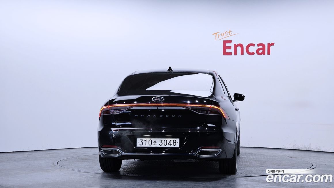 Hyundai Grandeur 2022