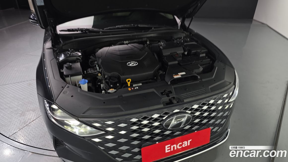 Hyundai Grandeur 2022