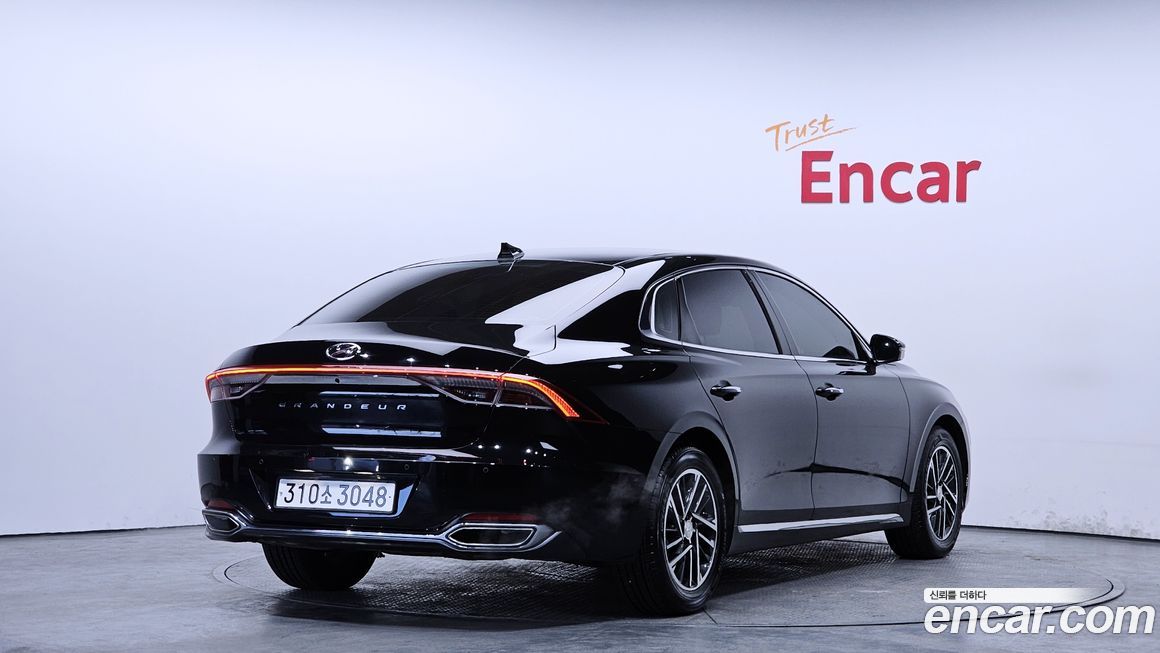 Hyundai Grandeur 2022