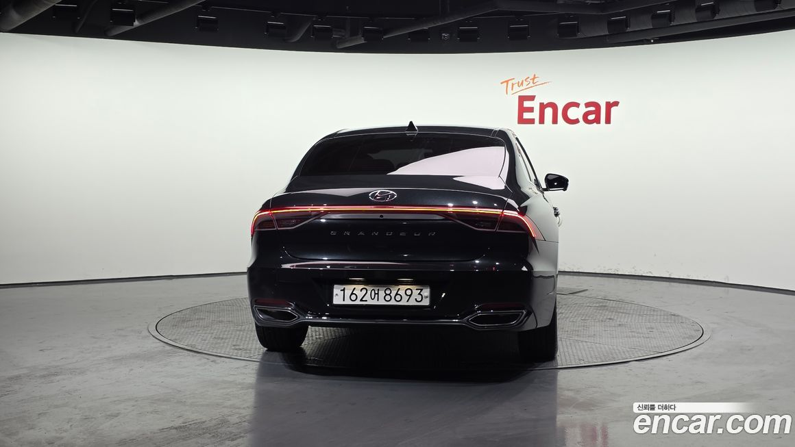 Hyundai Grandeur 2022